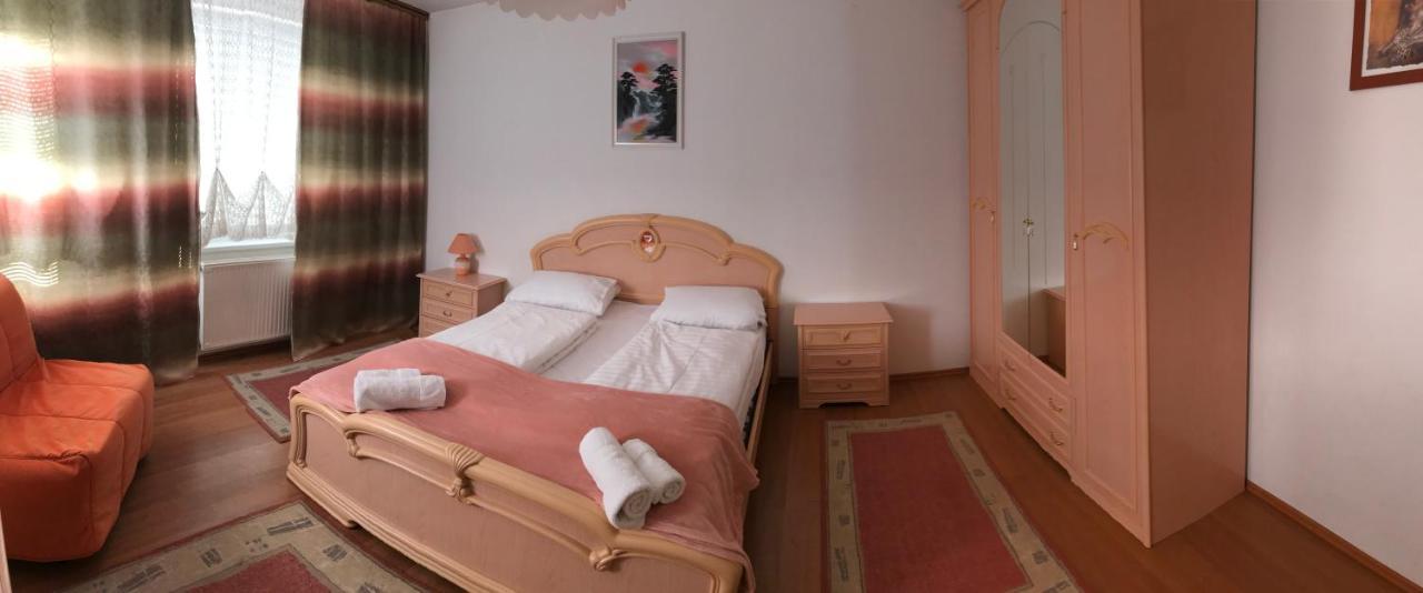 Apartment Lotusz In *
