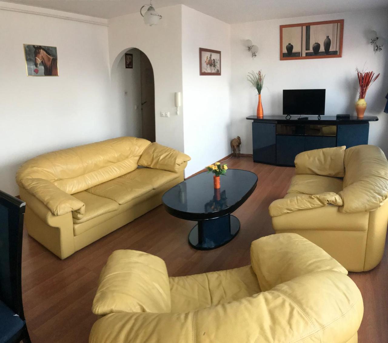Apartment Lotusz In *
