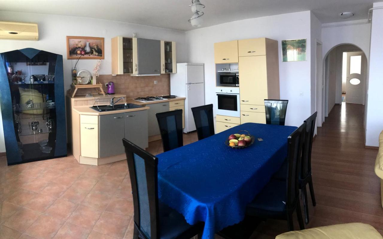 Apartment Lotusz In Nyiregyhaza