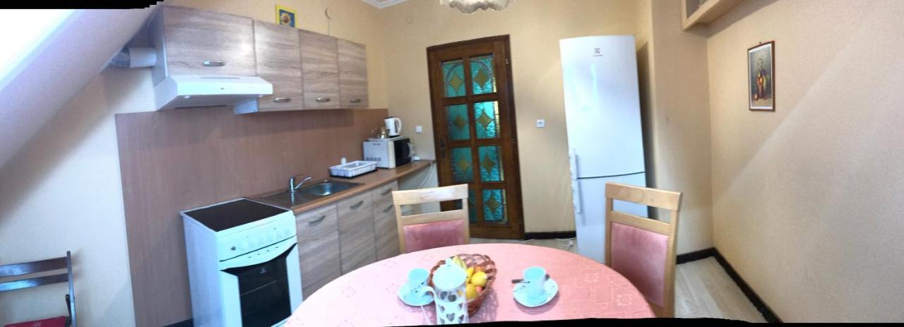 Lotusz In Apartment *