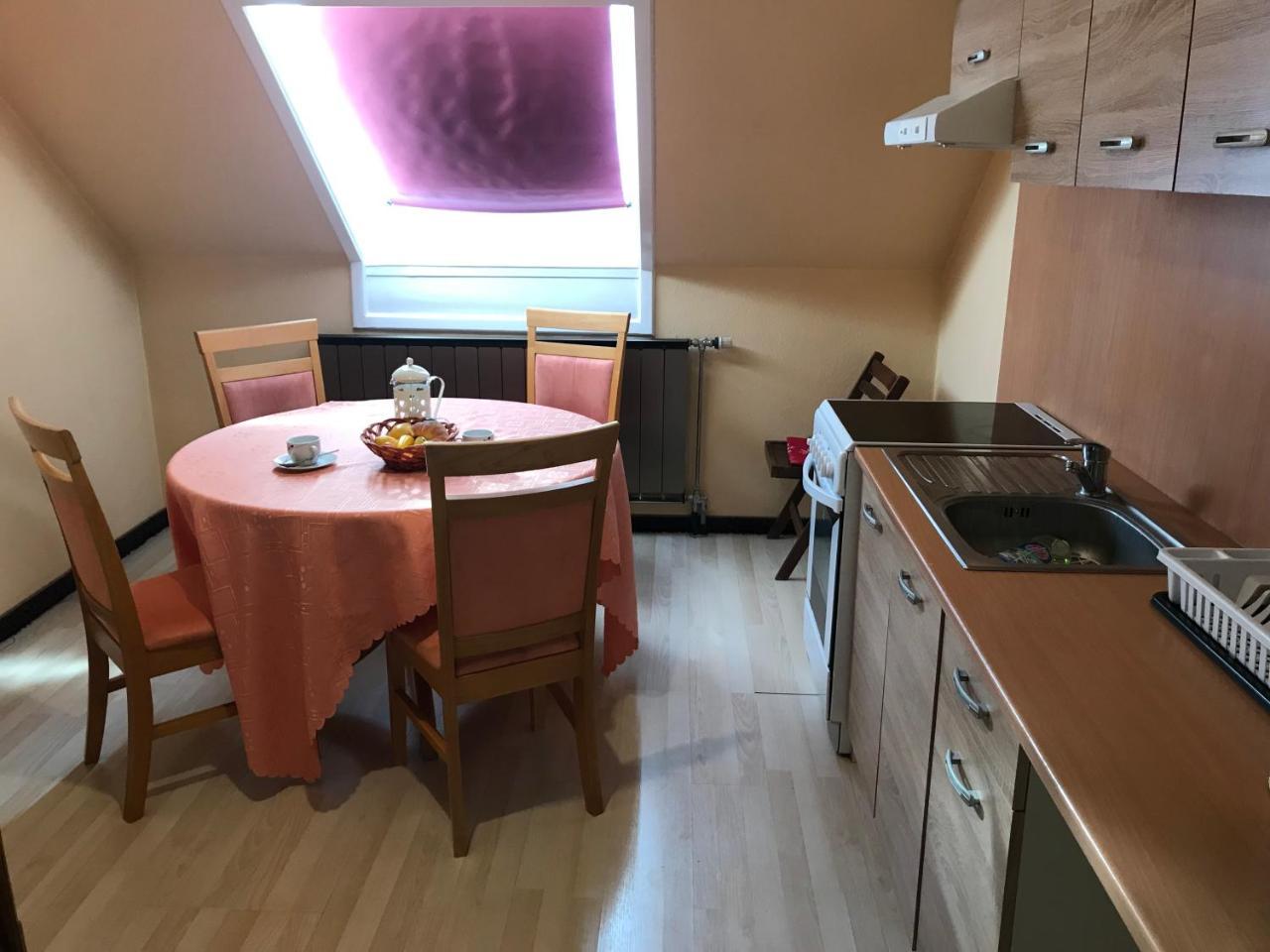 Apartment Lotusz In
