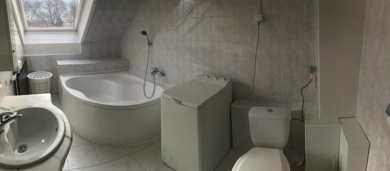 Apartment Lotusz In Nyiregyhaza